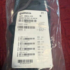 Breg Post-Op Square Toe Shoe Med Unisex Fits Left / Right Foot Black NEW